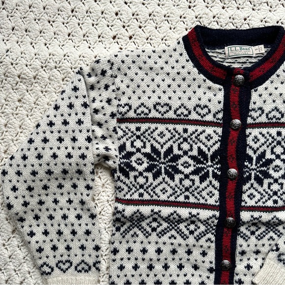 Vintage L.L. Bean Nordic Sweater Cardigan Small - Picture 4 of 6
